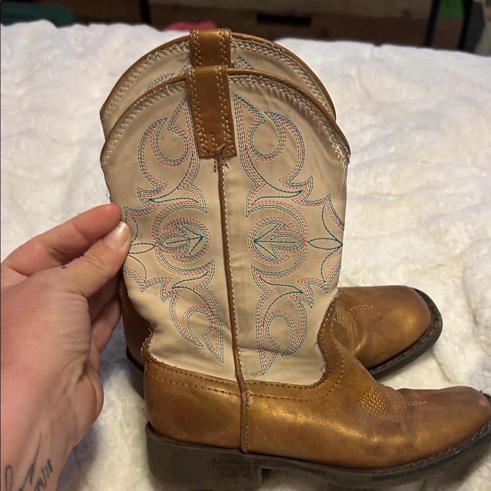 Roper Tan and Cream Western Boots little girls size 11💕